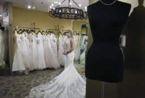3462418 web1 gtr WeddingDress003 013121 300x203 - أفضل محلات فساتين زفاف تعتمد عليها في دبي