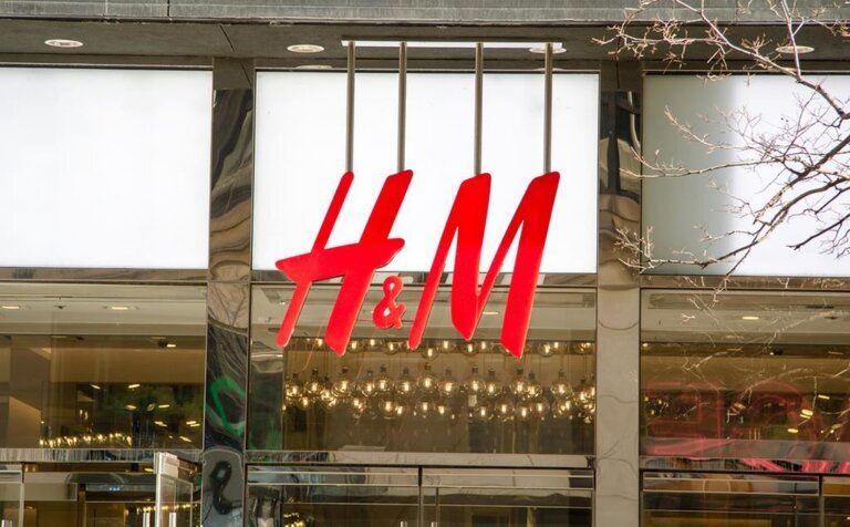 متي تبدأ تخفيضات H&M