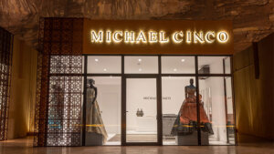 AsharValleyFashion Michael Cinco781x441 300x169 - أفضل محلات فساتين زفاف تعتمد عليها في دبي