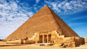 1 3 300x169 - أسرار لا تعرفها عن أشهر الأهرامات المصرية
