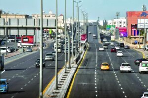 744961 300x200 - حقائق عن أشهر شوارع الرياض