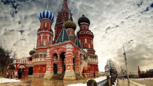 rus 300x169 - استكشاف المعالم السياحية الشهيرة في روسيا