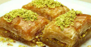 ؤؤ 300x157 - تعرف على أفضل الحلويات في الوطن العربي